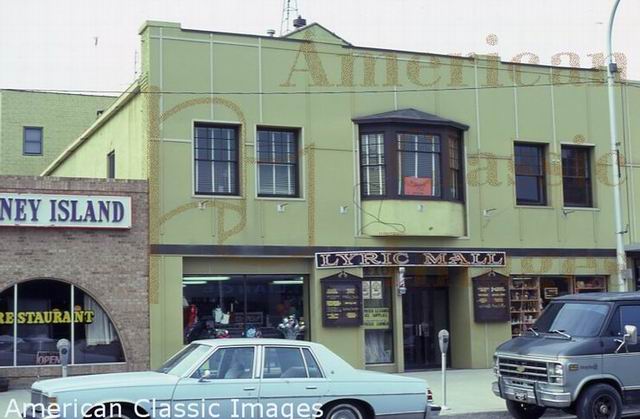 Lyric Theatre